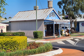 Dalby-Country-Antiques
